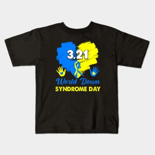 Blue Yellow Heart 21 World Down Syndrome Awareness Day Kids T-Shirt